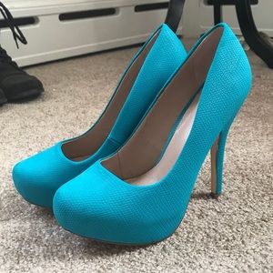 Mix No. 6 teal high heel shoes